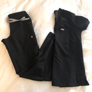 Black Figs Scrubs XXS